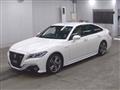 2018 Toyota Crown Hybrid