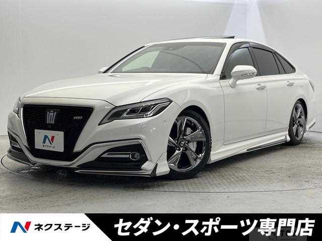 2018 Toyota Crown Hybrid