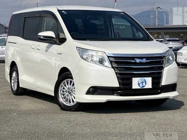 2015 Toyota Noah