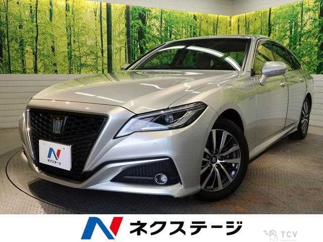 2019 Toyota Crown Hybrid