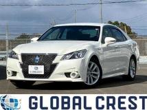 2015 Toyota Crown Hybrid