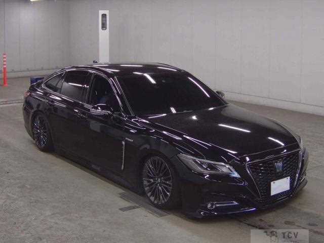 2020 Toyota Crown Hybrid