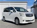 2013 Toyota Noah
