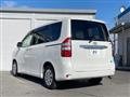 2013 Toyota Noah