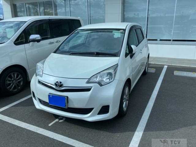 2012 Toyota Ractis
