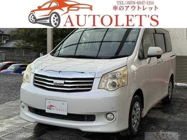 2011 Toyota Noah