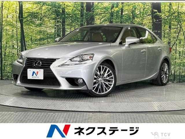 2013 Lexus IS