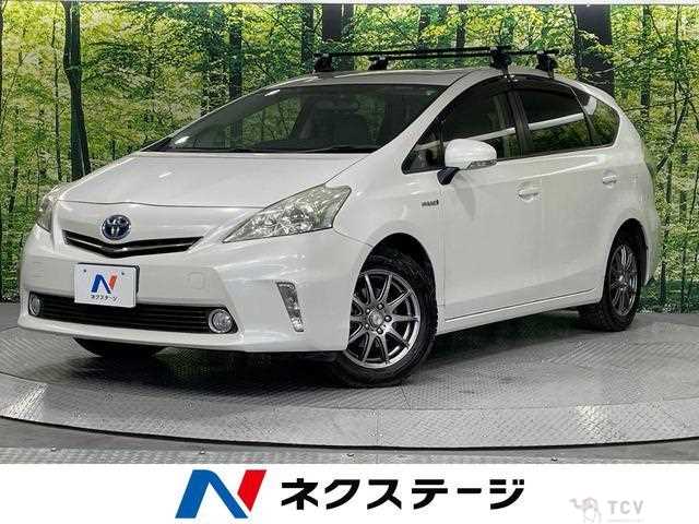 2013 Toyota PRIUS α