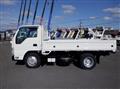2013 Isuzu Elf Truck
