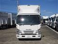 2017 Isuzu Elf Truck