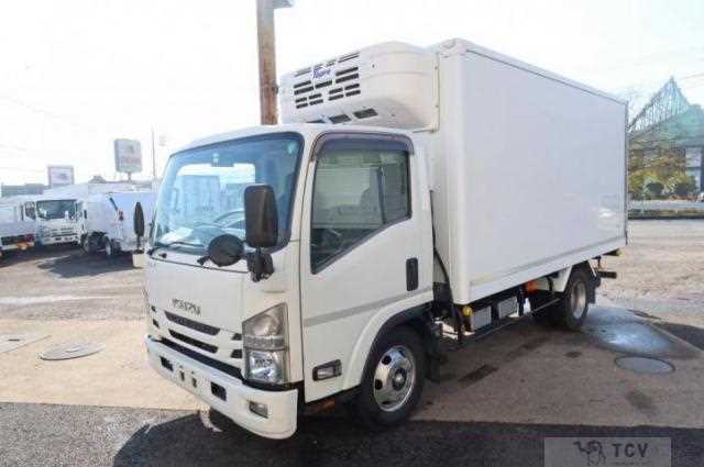 2019 Isuzu Elf Truck