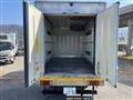 2010 Isuzu Elf Truck