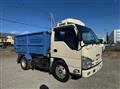 2013 Isuzu Elf Truck