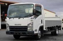 2011 Isuzu Elf Truck