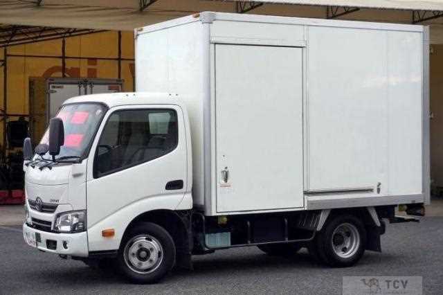 2018 Toyota Dyna Truck
