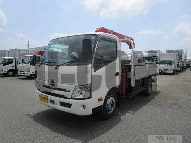 2025 Hino Dutro
