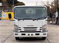 2016 Isuzu Elf Truck
