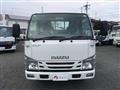 2015 Isuzu Elf Truck