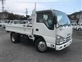 2015 Isuzu Elf Truck
