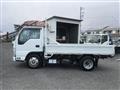 2015 Isuzu Elf Truck