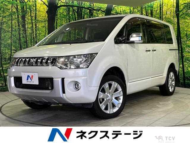 2016 Mitsubishi Delica D5