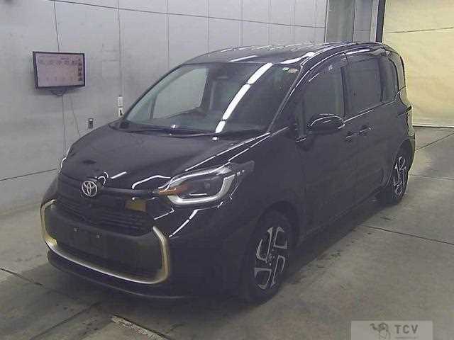 2023 Toyota Sienta