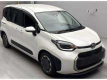 2022 Toyota Sienta