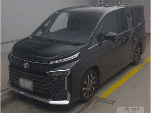 2024 Toyota Voxy