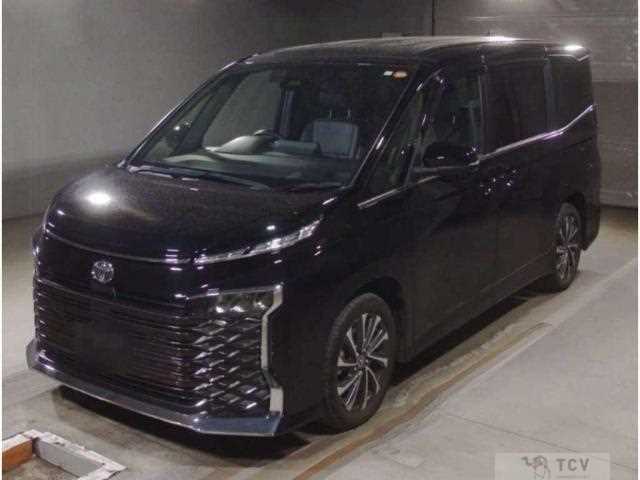 2023 Toyota Voxy
