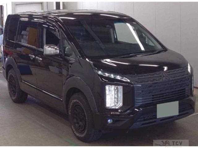 2022 Mitsubishi Delica D5
