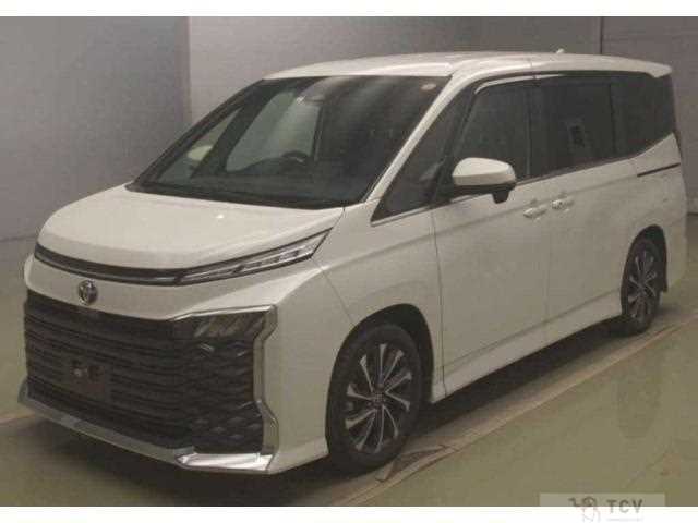 2023 Toyota Voxy