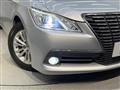 2013 Toyota Crown Hybrid