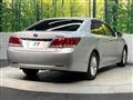 2013 Toyota Crown Hybrid