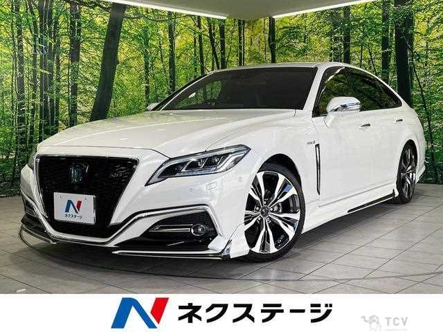 2018 Toyota Crown Hybrid