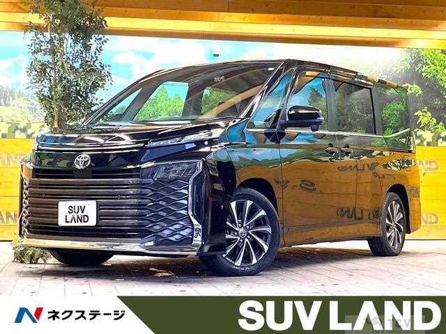 2023 Toyota Voxy