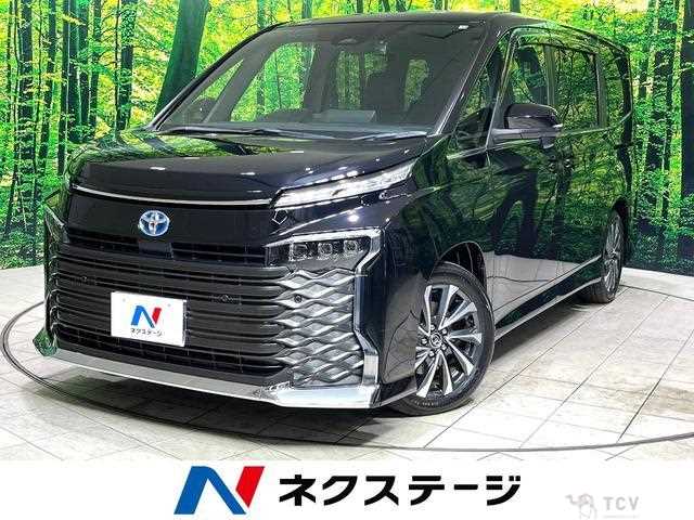 2022 Toyota Voxy