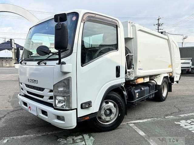 2018 Isuzu Elf Truck