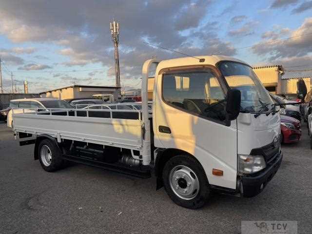 2013 Toyota Dyna Truck