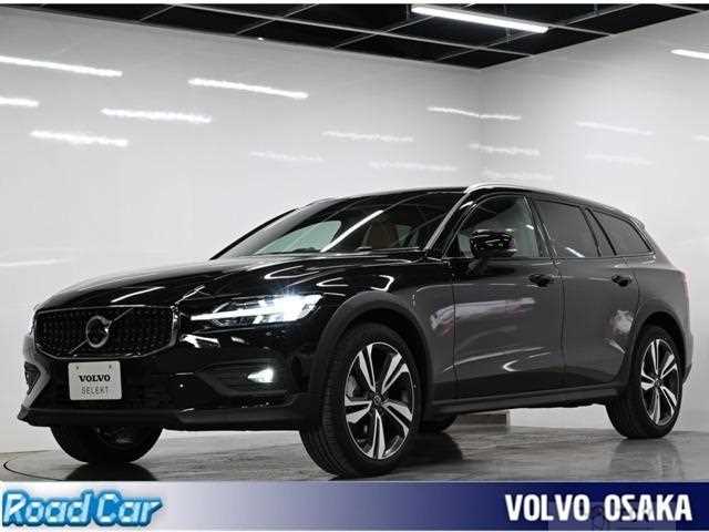 2025 Volvo Cross Country