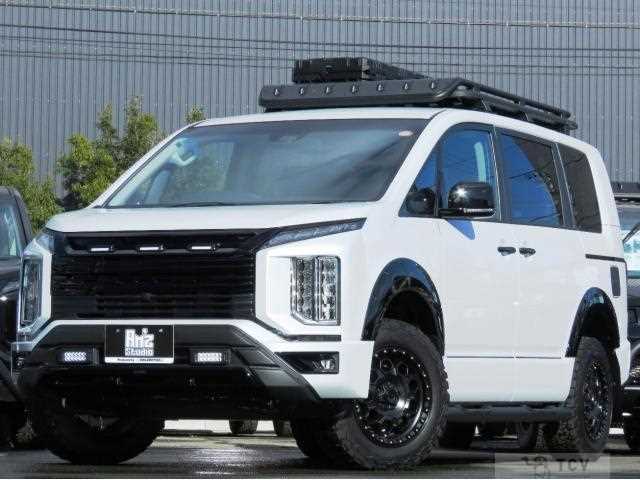 2025 Mitsubishi Delica D5