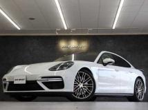 2017 Porsche Panamera