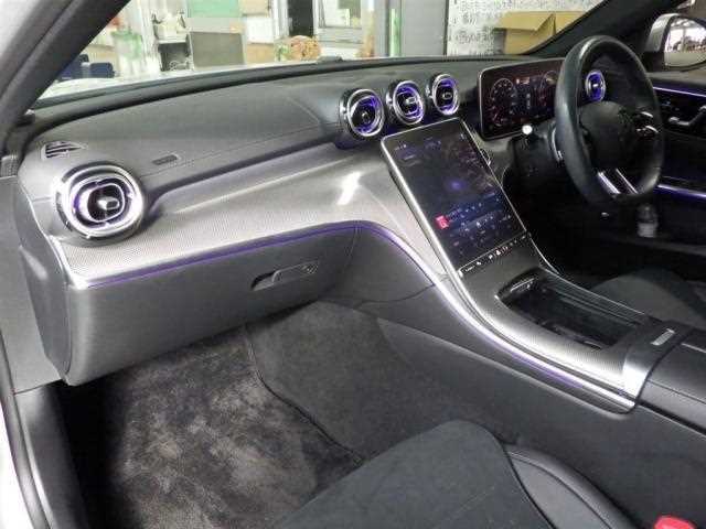 Mercedes-Benz C-Class 2024 — миниатюра 4