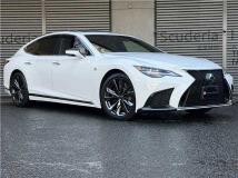 2022 Lexus LS