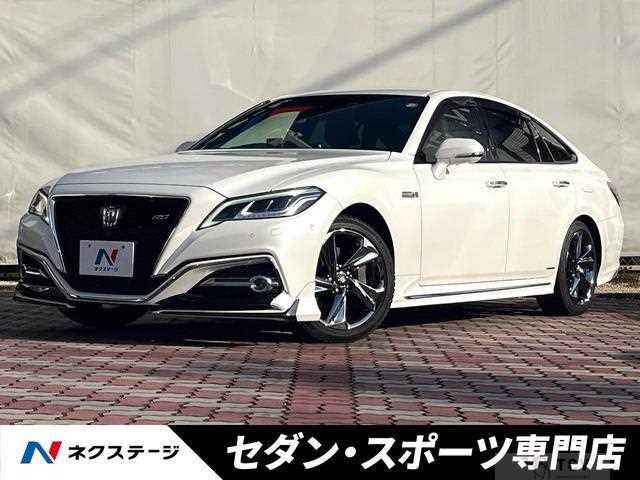 2018 Toyota Crown Hybrid