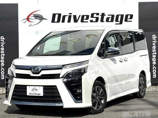 2018 Toyota Voxy