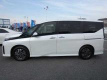 2025 Nissan Serena