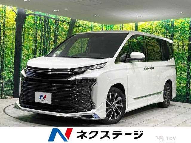 2023 Toyota Voxy