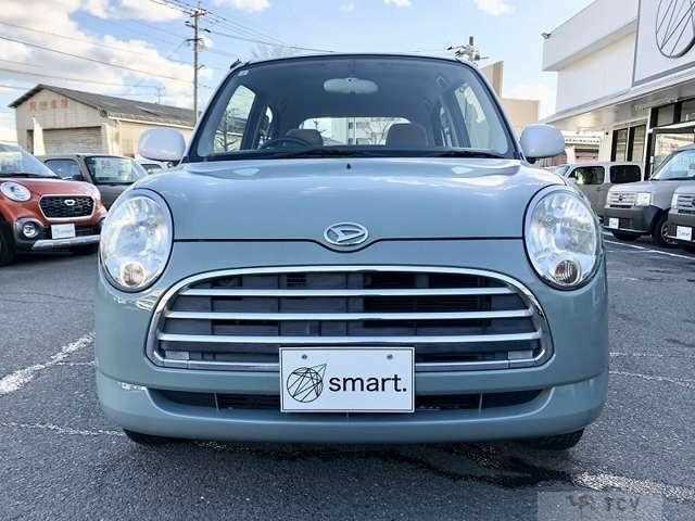 2005 Daihatsu Miragino