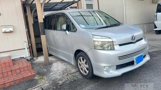 2009 Toyota Voxy