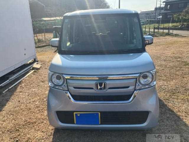 2018 Honda N BOX